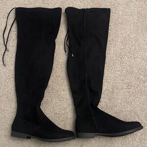 TOP Moda Stylish Black Over-the-Knee Boots